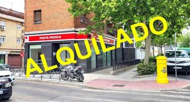 Local comercial en alquiler en Majadahonda, Zona norte photo 0