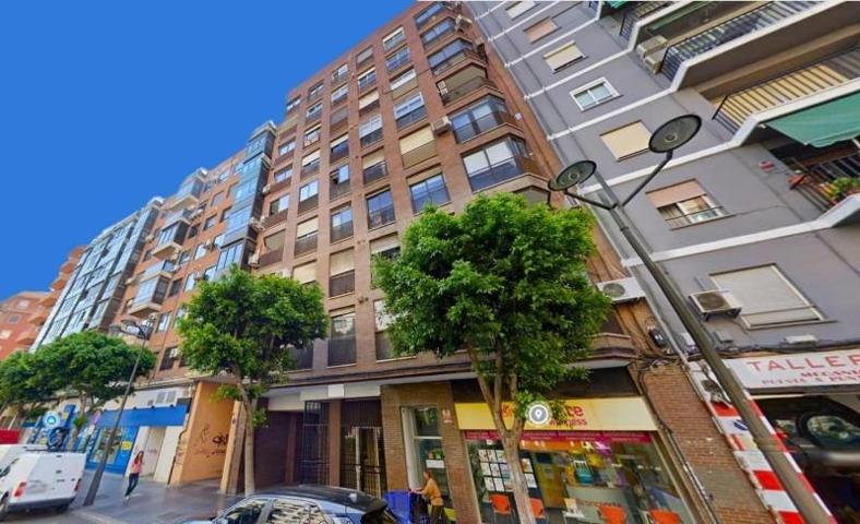 Local comercial en alquiler en Valencia, Valencia photo 0