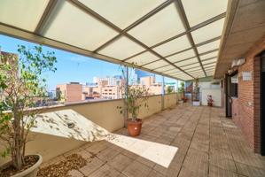 Aticos en alquiler en Valencia, Penya-Roja - Alameda photo 0