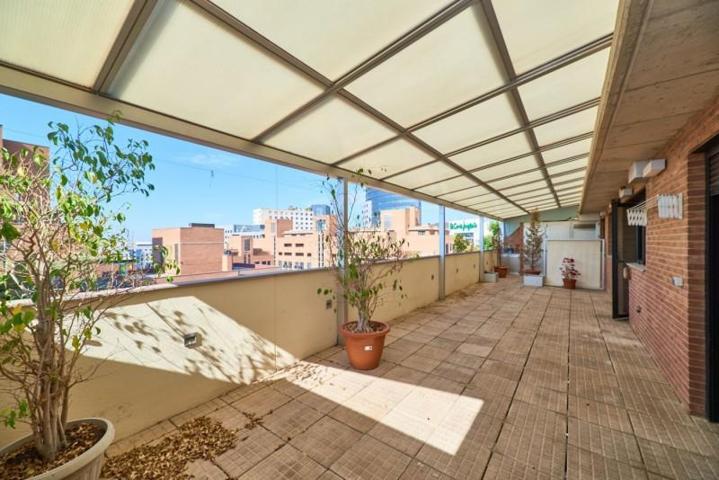 Aticos en alquiler en Valencia, Penya-Roja - Alameda photo 0