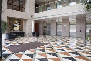 Oficina en alquiler en Sevilla, Sevilla Este photo 0