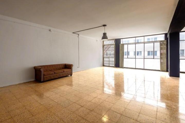 Oficina en alquiler en Barcelona, El Parc i la Llacuna del Poblenou photo 0