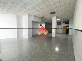 Local comercial en alquiler en Ronda, Avenida Málaga photo 0