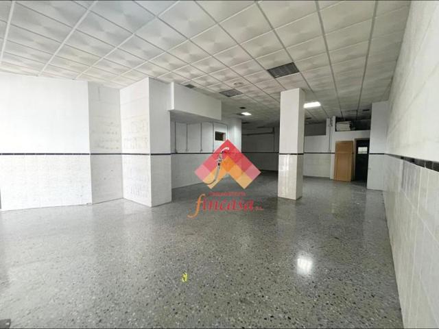 Local comercial en alquiler en Ronda, Avenida Málaga photo 0