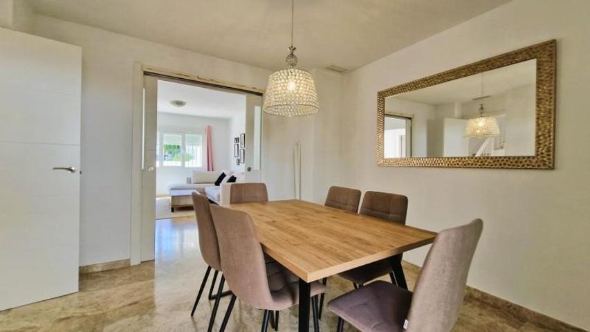 Adosada en alquiler en Marbella, La Dama de Noche-La Alzambra photo 0