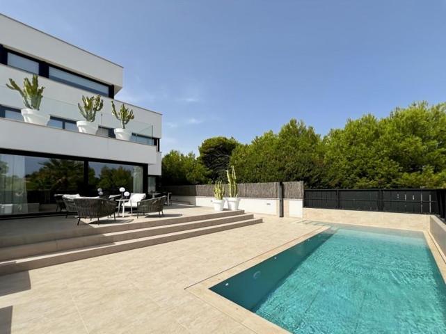 Apartamento en alquiler en Santa Margalida, Can Picafort photo 0