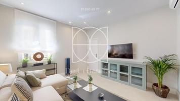 Apartamento en alquiler en Madrid, Almagro photo 0