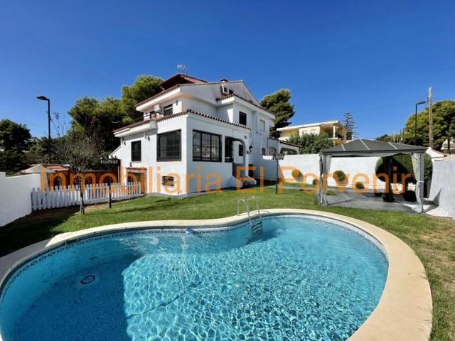 Chalet en alquiler en Torrent, El Vedat photo 0