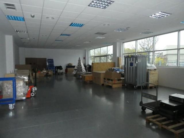Oficina en alquiler en Alcobendas, Alcobendas photo 0
