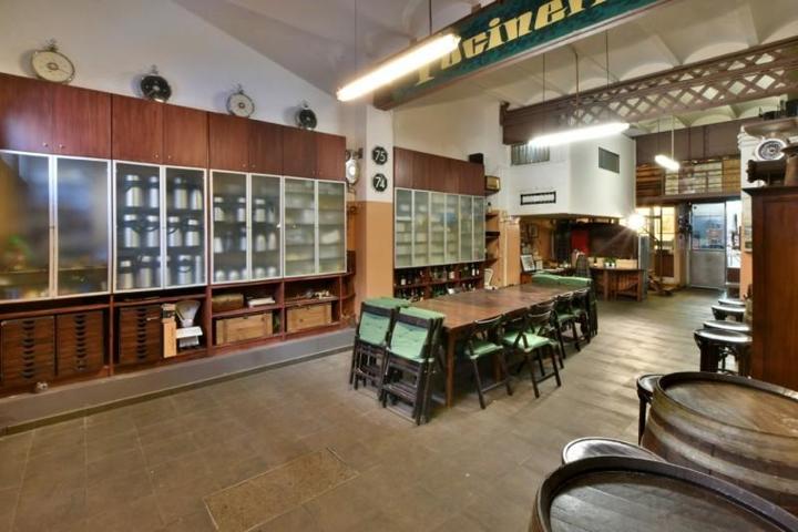 Local comercial en alquiler en L'Hospitalet de Llobregat, Collblanc photo 0