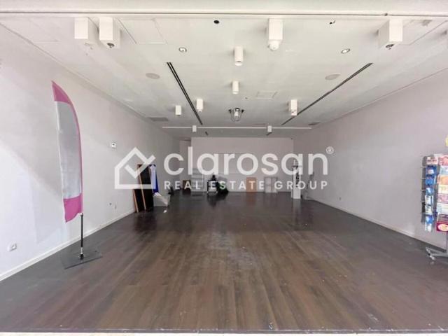 Local comercial en alquiler en Coín photo 0