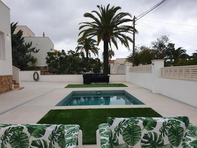 Chalet en alquiler en Alfaz del Pi, Urbanizaciones photo 0