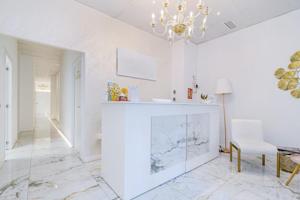 Local comercial en alquiler en Granada, Centro photo 0