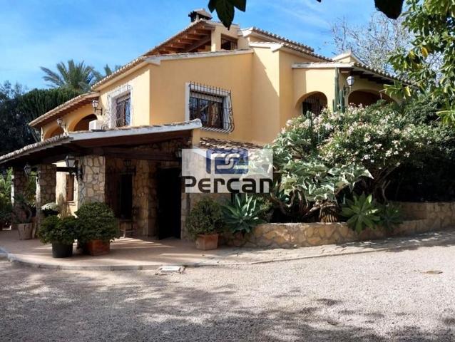 Chalet en alquiler en El Campello, Atocha, 03560 photo 0