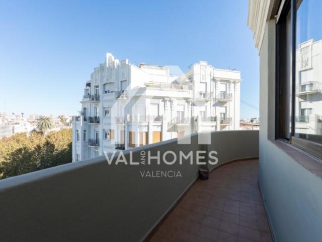Piso en alquiler en Valencia, Gran Vía photo 0