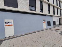 Local comercial en alquiler en Valladolid, El Peral photo 0