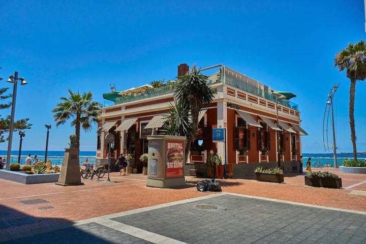 Local comercial en alquiler en Las Palmas de Gran Canaria, Las Canteras photo 0