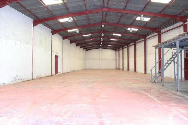 Nave industrial en alquiler en Chiclana de la Frontera, Centro urbano photo 0