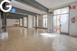 Local comercial en alquiler en L'Hospitalet de Llobregat, Santa Eulalia photo 0