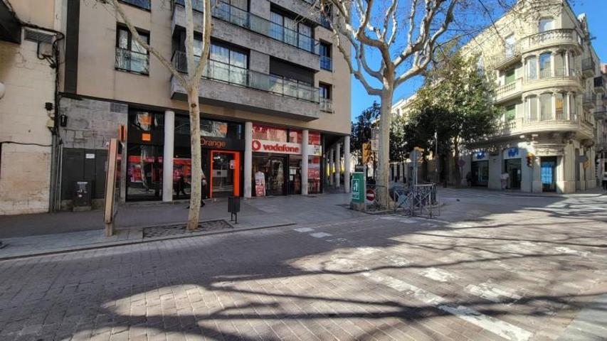 Local comercial en alquiler en Igualada, Centre photo 0