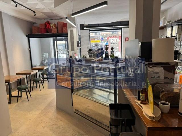 Local comercial en alquiler en Madrid, Arapiles photo 0