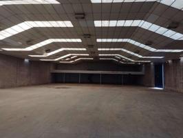 Local comercial en alquiler en Valdepeñas, Calle Cristo photo 0