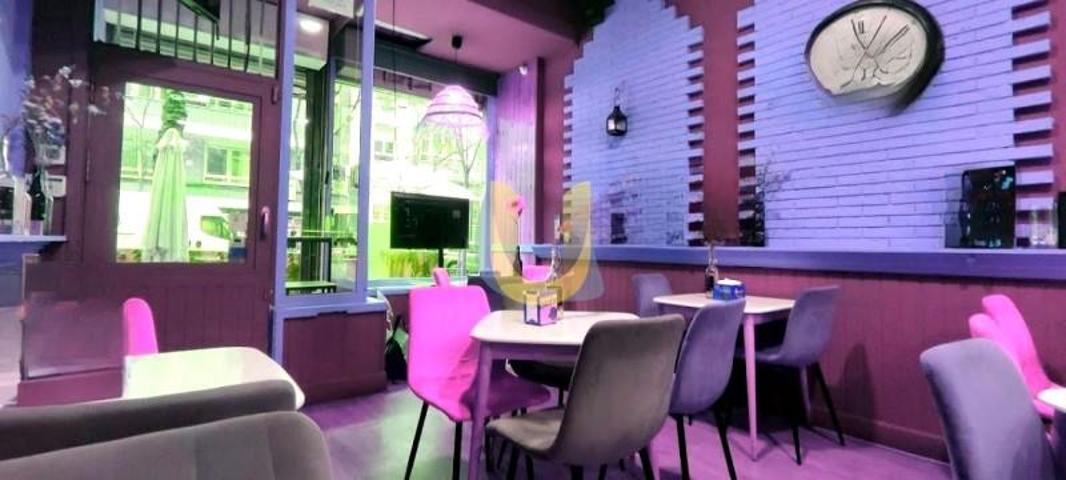 Local comercial en alquiler en Madrid photo 0
