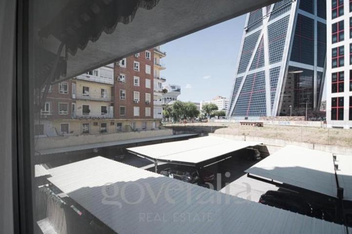 Oficina en alquiler en Madrid, Nueva España photo 0