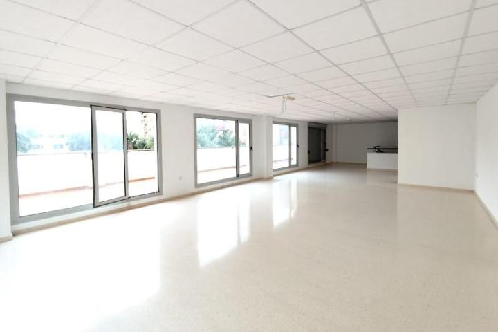 Local comercial en alquiler en Paterna, Santa Rita photo 0