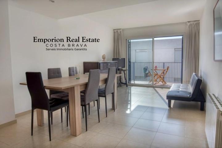 Piso en alquiler en Palamós, Palamós photo 0