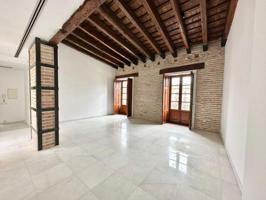 Piso en alquiler en Valencia, Centro - Sant Francesc photo 0