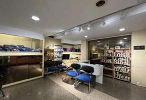 Local comercial en alquiler en Barcelona, Vila de Gràcia photo 0