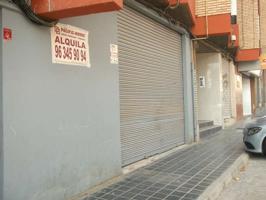 Local comercial en alquiler en Valencia, Benicalap photo 0