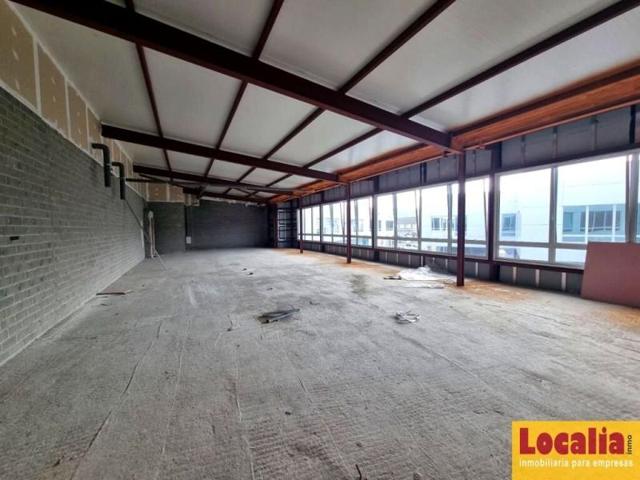 Oficina en alquiler en Camargo photo 0