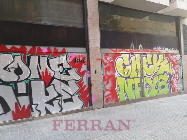 Local comercial en alquiler en Barcelona, Sant Gervasi- Galvany photo 0