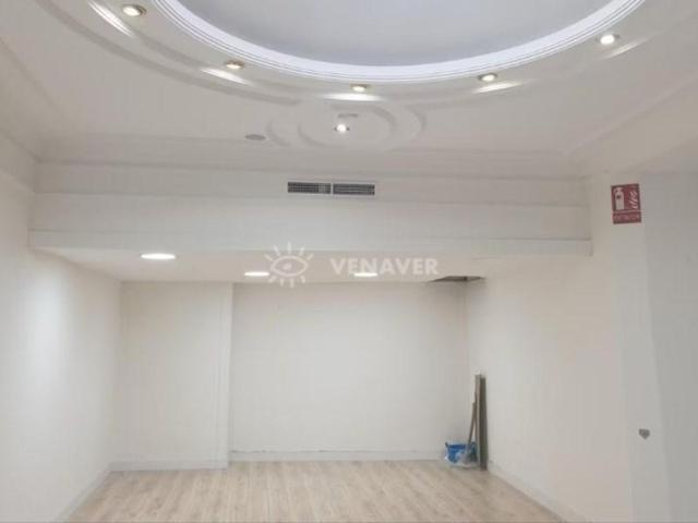 Local comercial en alquiler en Ourense photo 0