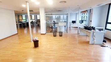 Oficina en alquiler en Santurtzi, Mamariga photo 0