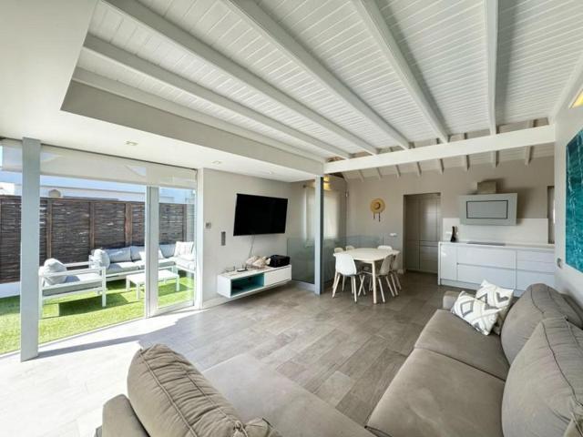 Bungalow en alquiler en San Bartolomé de Tirajana, Campo Internacional photo 0