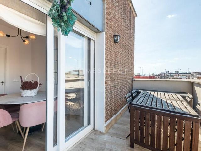 Aticos en alquiler en Madrid, Valdeacederas photo 0