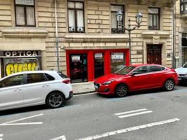 Local comercial en alquiler en Bilbao, Abando photo 0