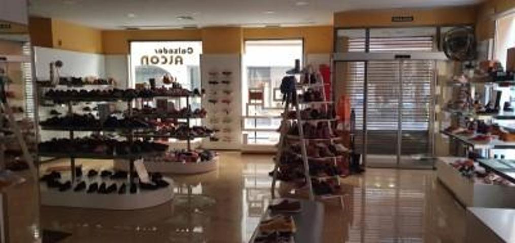 Local comercial en alquiler en Plasencia, Centro photo 0