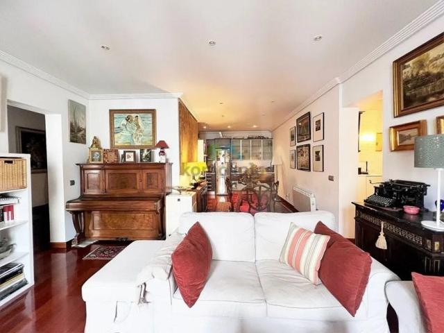 Piso en alquiler en Madrid, Huertas-Cortes photo 0