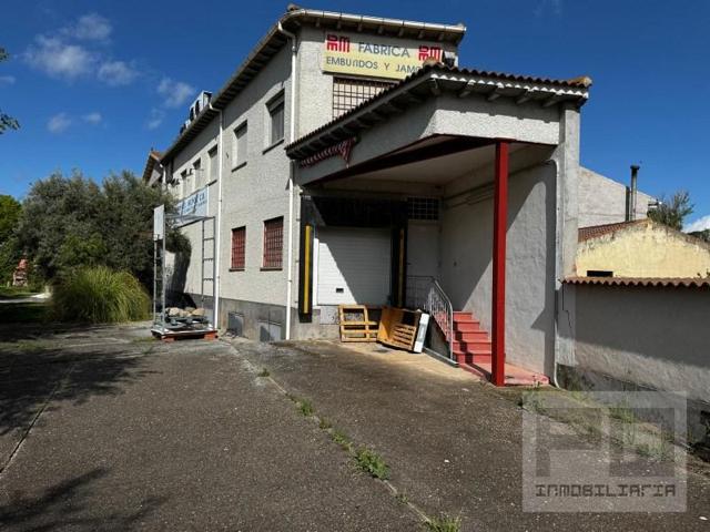 Nave industrial en alquiler en Muñogalindo photo 0