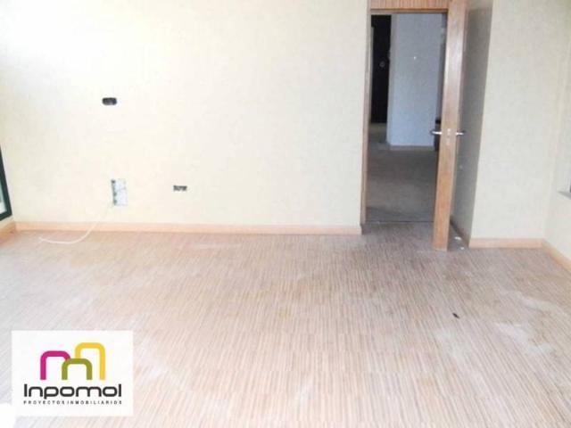 Local comercial en alquiler en Badajoz, Centro photo 0