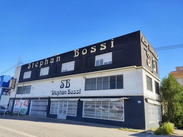 Local comercial en alquiler en Almansa, Ctra. circunvalación photo 0