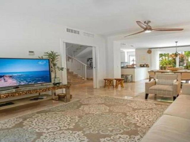 Casas de pueblo en alquiler en Marbella, Nueva Andalucia - Los Naranjos de Marbella photo 0