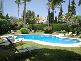 Aticos en alquiler en San Pedro de Alcántara, Guadalmina Baja photo 0