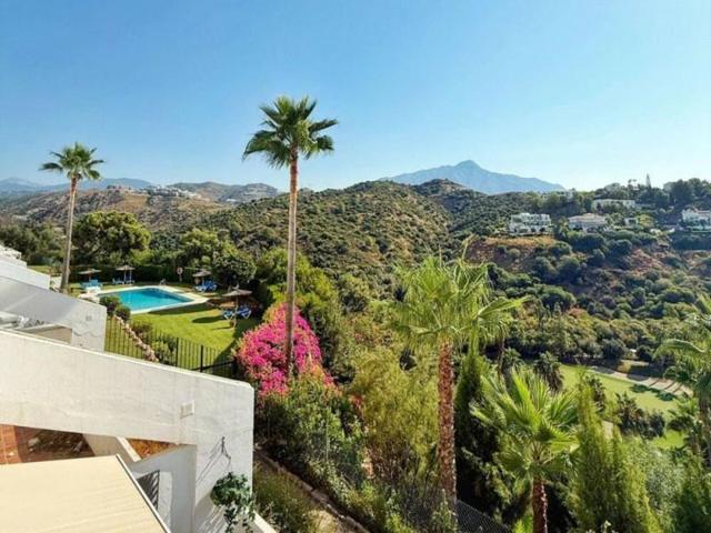 Apartamento en alquiler en Benahavís, La Quinta photo 0