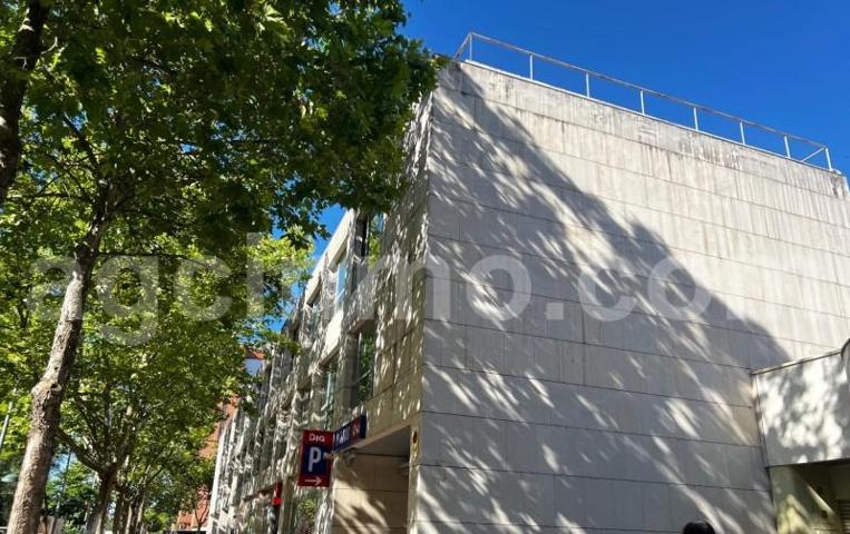 Oficina en alquiler en Valladolid, Huerta del rey photo 0