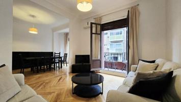 Piso en alquiler en Madrid, Salamanca - Recoletos photo 0